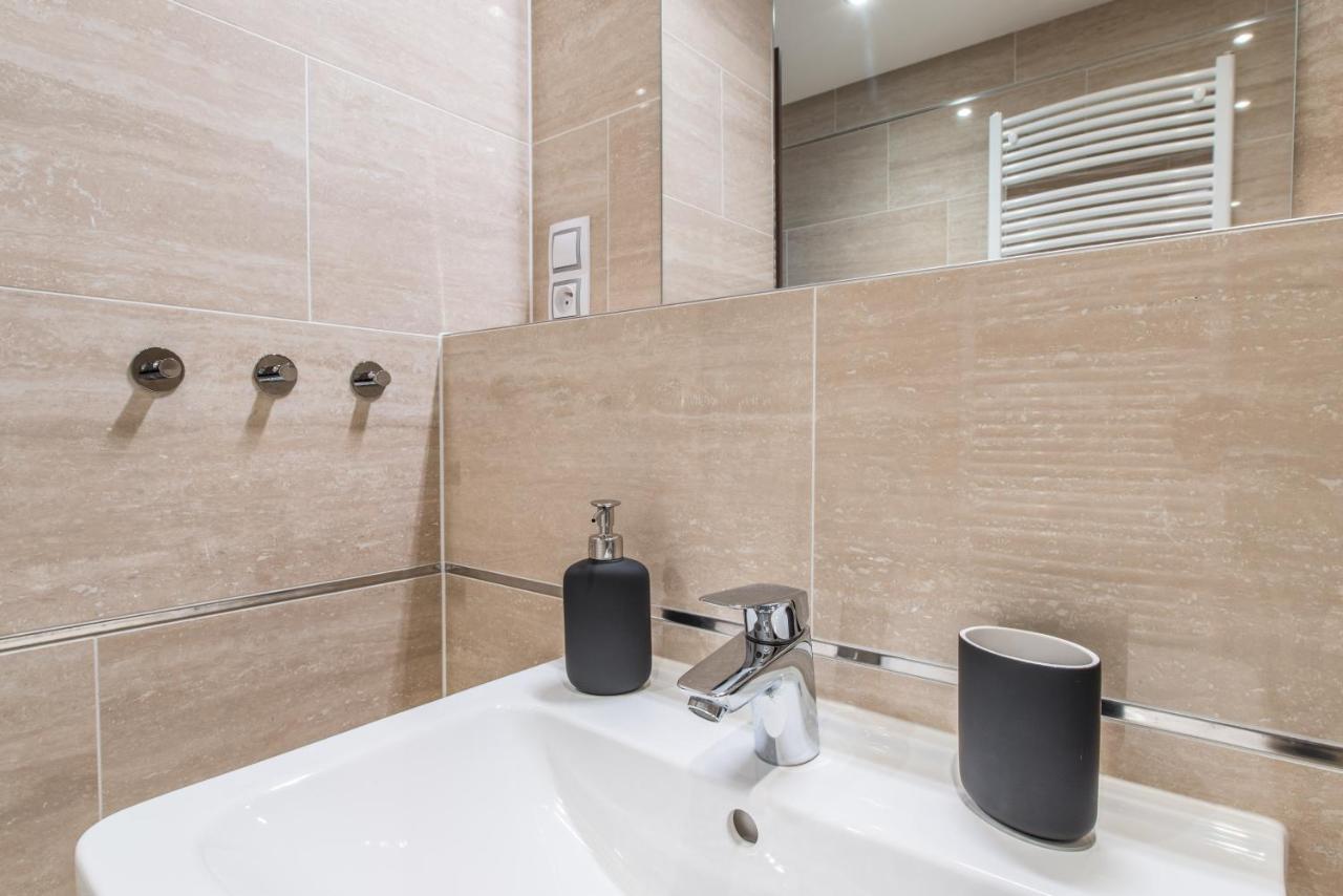 Mozart Central Apartments With Garage براغ المظهر الخارجي الصورة