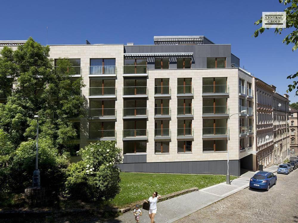 Mozart Central Apartments With Garage براغ المظهر الخارجي الصورة